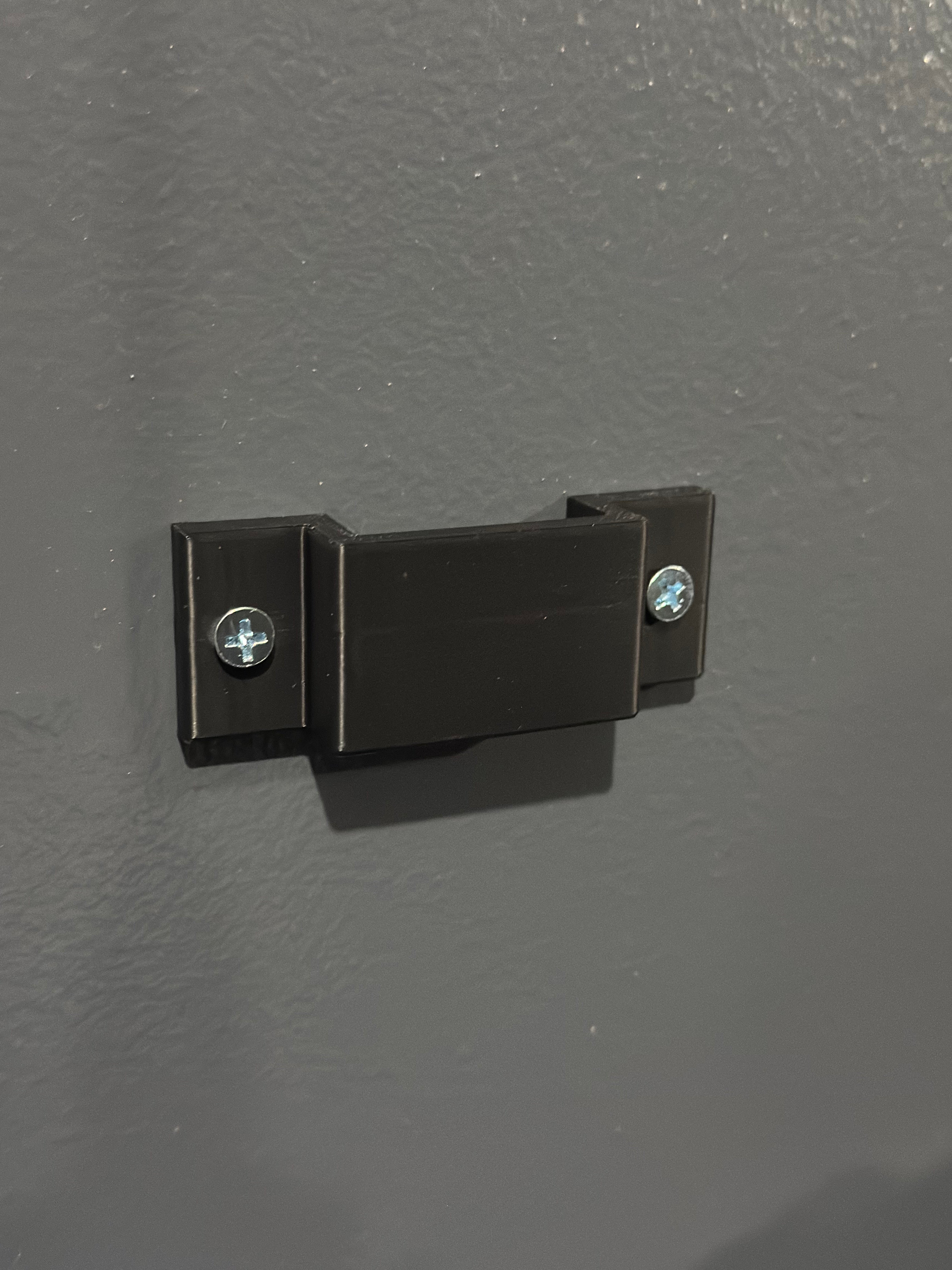 4 Pack Radio Wall Mount